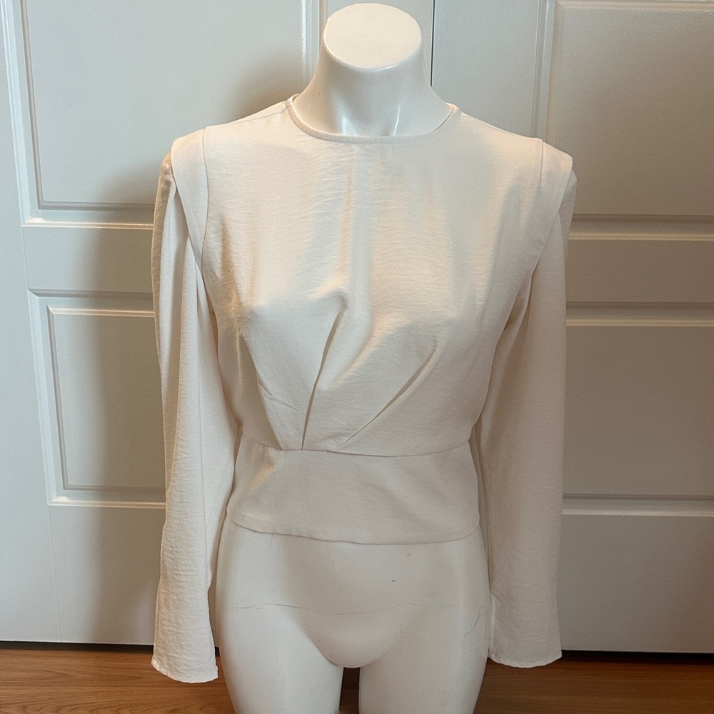 Express Cream Long Sleeve Blouse